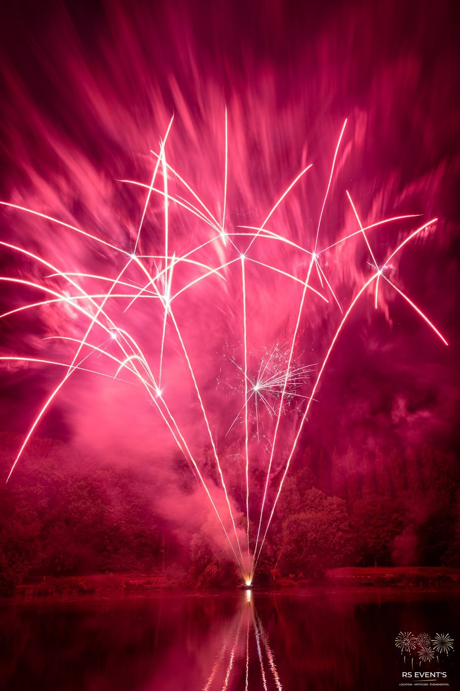 Feu d'artifice rose