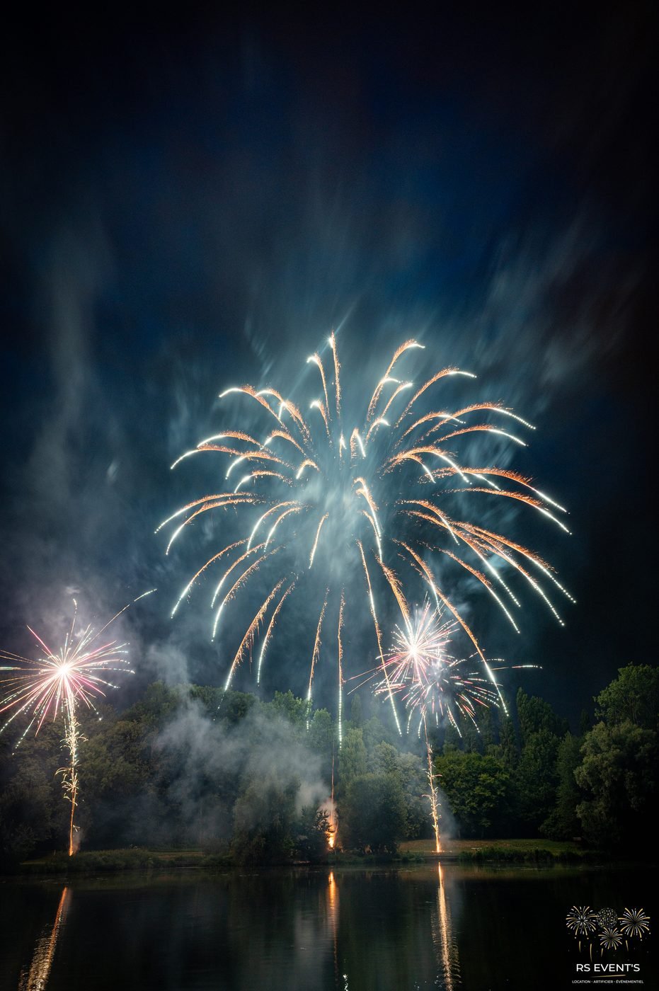 Feu d'artifice bleu